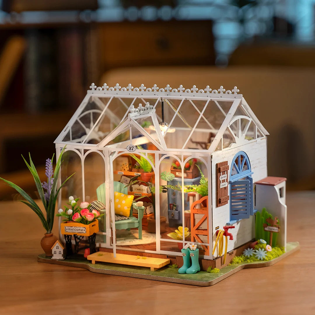 3D Puzzle Robotime Dreamy Garden House DG163