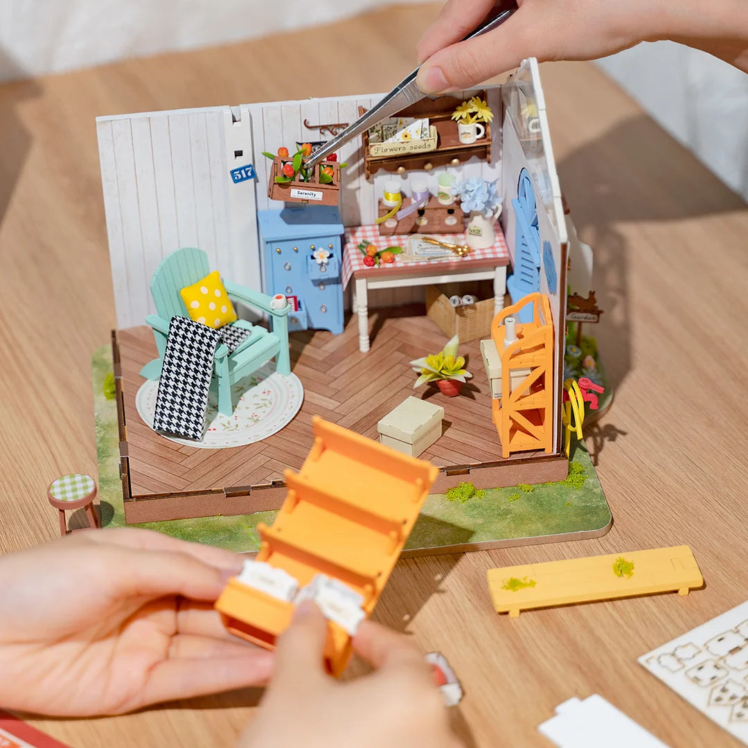 3D Puzzle Robotime Dreamy Garden House DG163