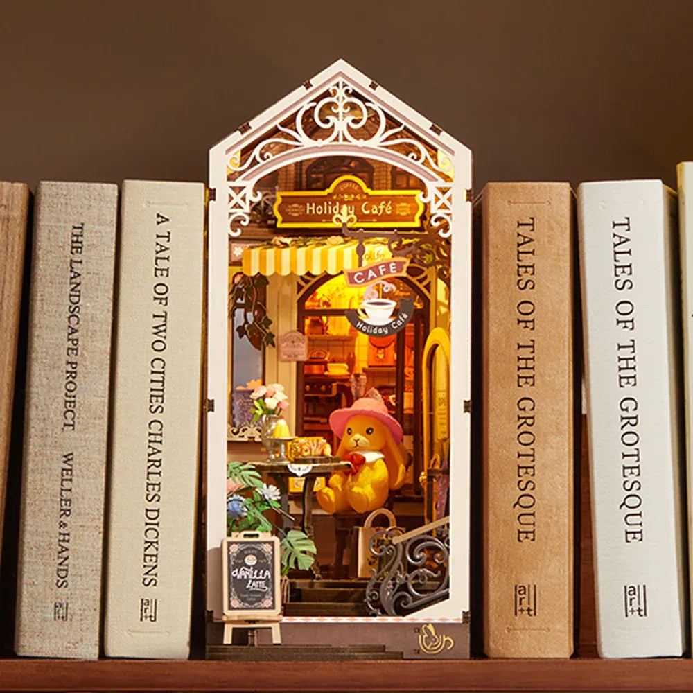 3D Puzzle Robotime Book Nook Holiday Café TGB15