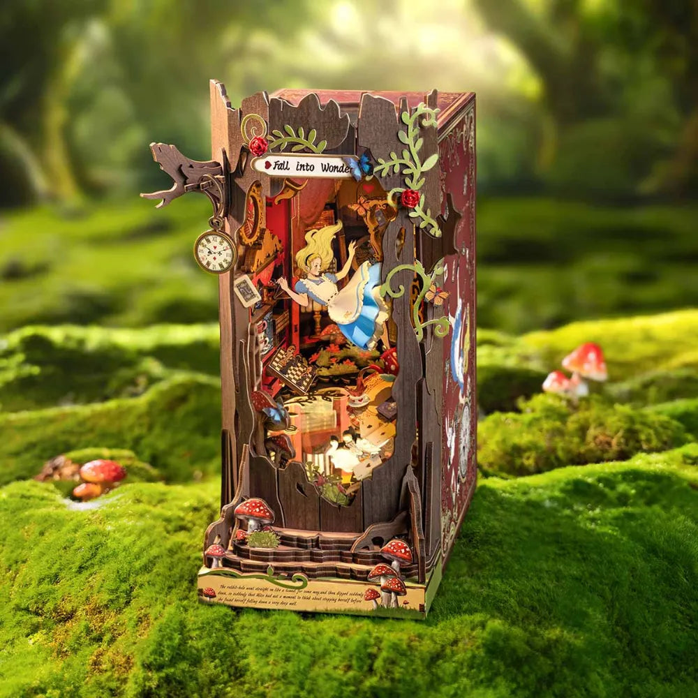 3D puzzle Robotime Book Nook Fall into Wonder TGB12