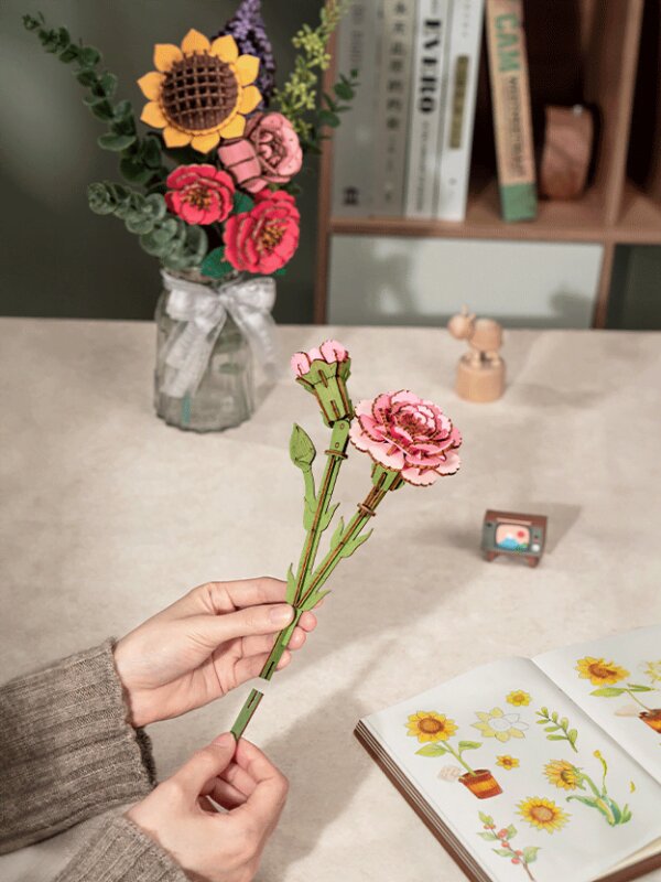 3D Puzzle Robotime Rowood Pink Carnation TW051